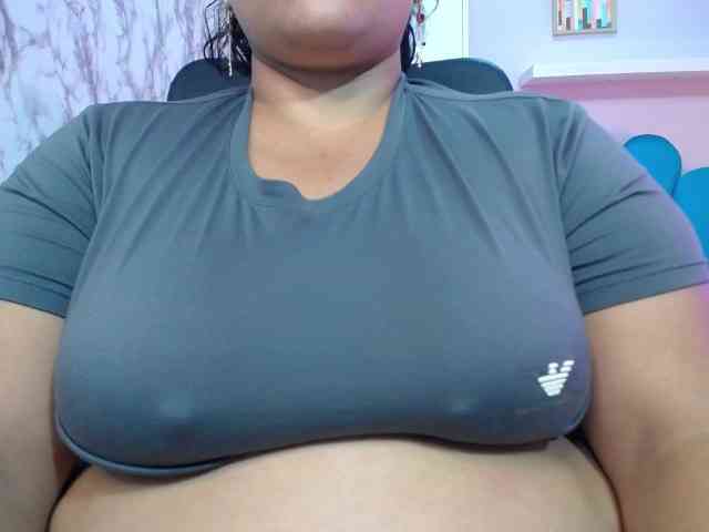 esmeralda-bigass