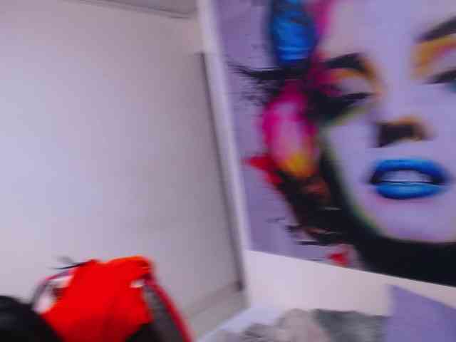 esmeralda-bigass webcam