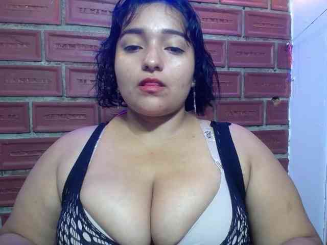 esmeralda-bigass