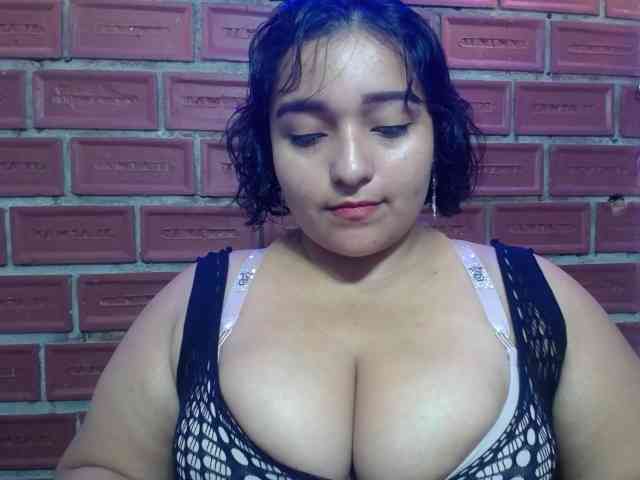 esmeralda-bigass