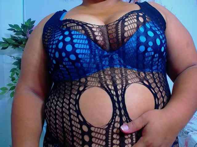esmeralda-bigass