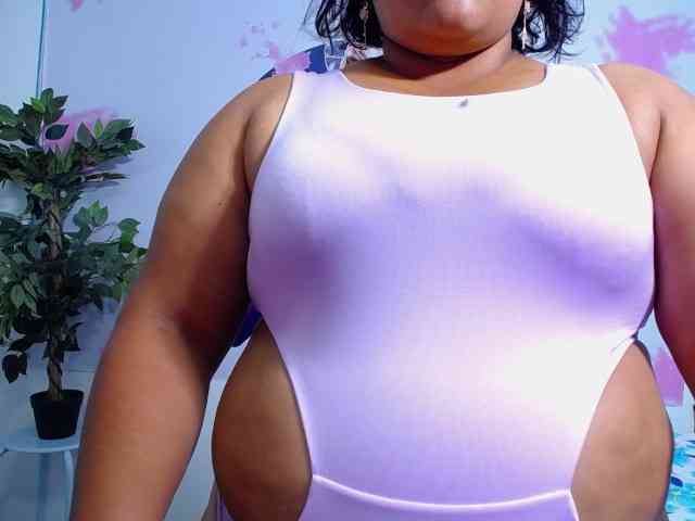 esmeralda-bigass