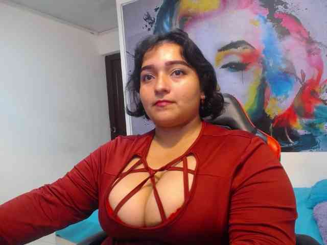 esmeralda-bigass