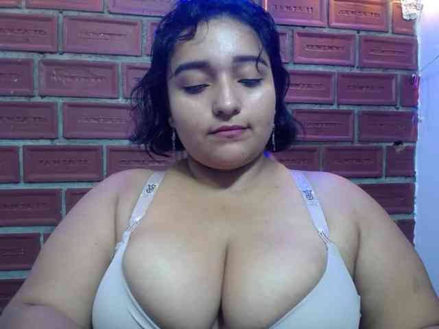 esmeralda-bigass esmeralda-bigass