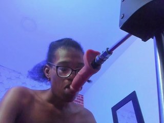 eizaclarke's Live Webcam