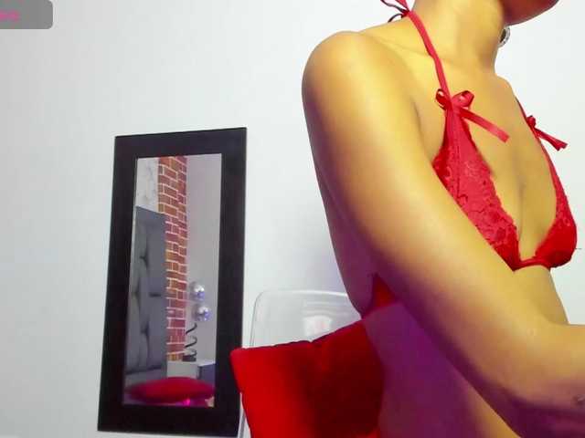 eizaclarke live cam on BongaCams
