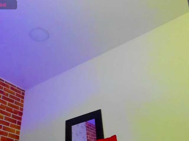 eizaclarke live cam on BongaCams