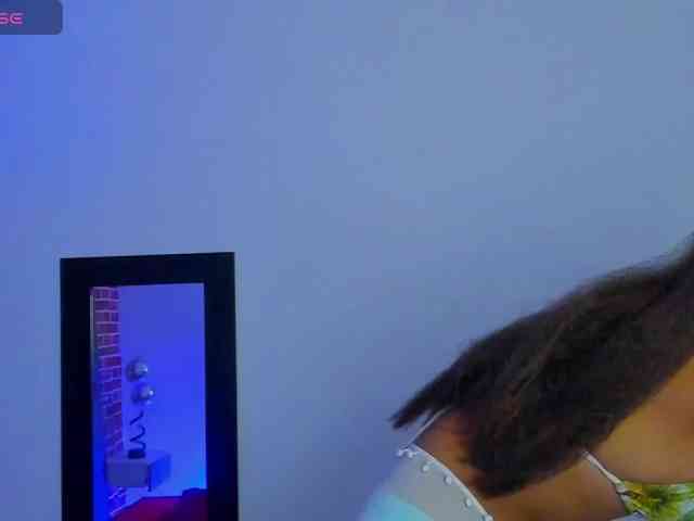 eizaclarke webcam