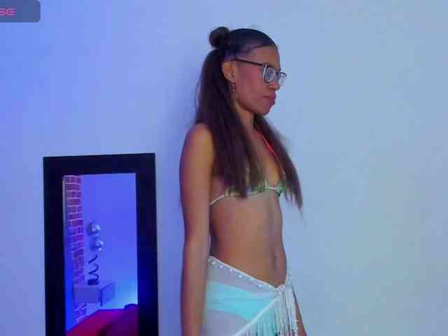 eizaclarke webcam