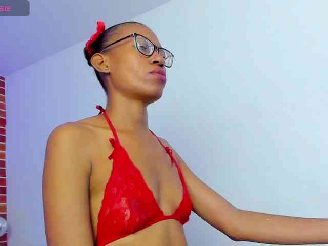 eizaclarke webcam