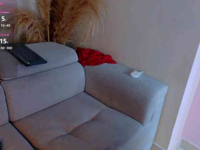 MadelynHot webcam