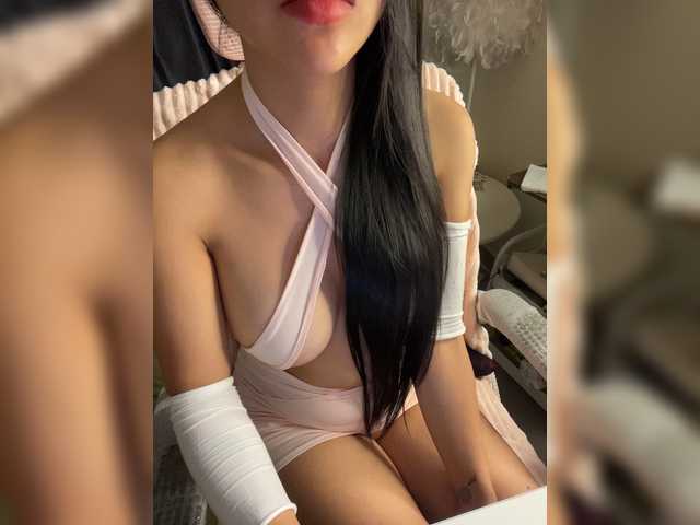 YourCrush live cam on BongaCams