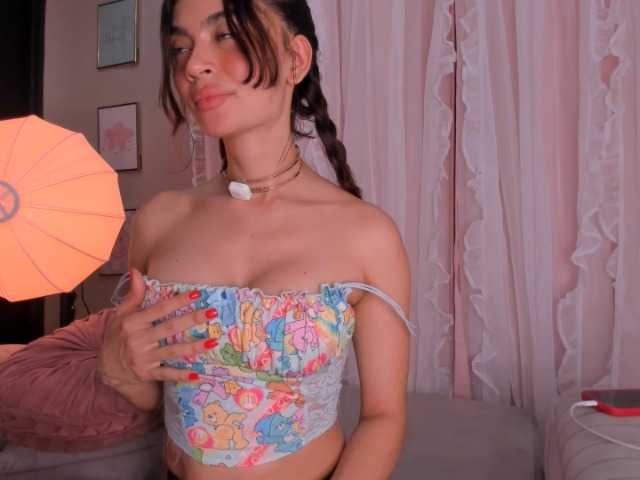 kittymiaa live cam on BongaCams