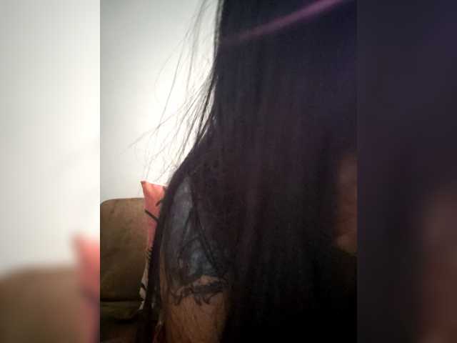 AnnaJulianna live cam on BongaCams