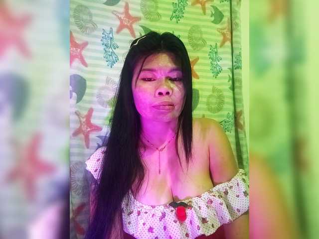 AnnaJulianna live cam preview