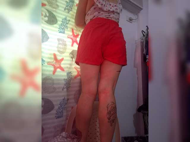 AnnaJulianna live cam on BongaCams