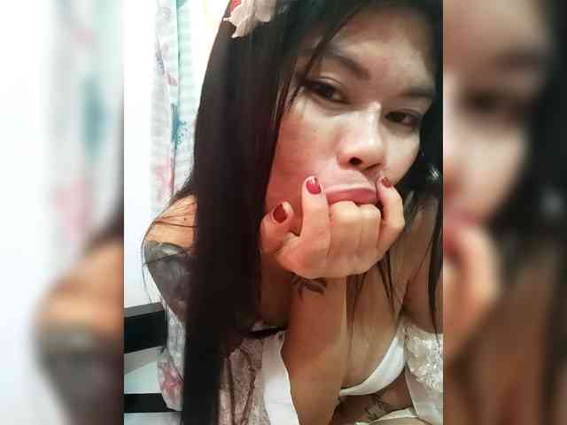 AnnaJulianna webcam
