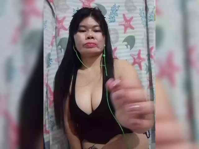 AnnaJulianna webcam