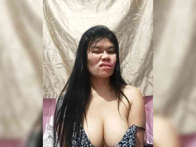 AnnaJulianna webcam