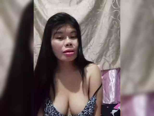 AnnaJulianna webcam