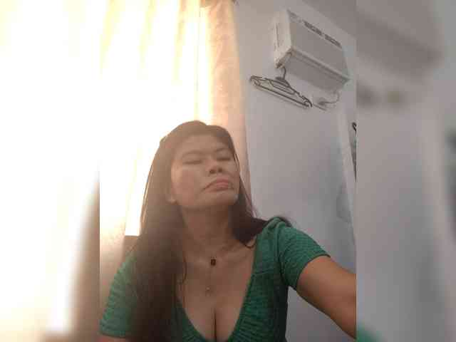 AnnaJulianna webcam