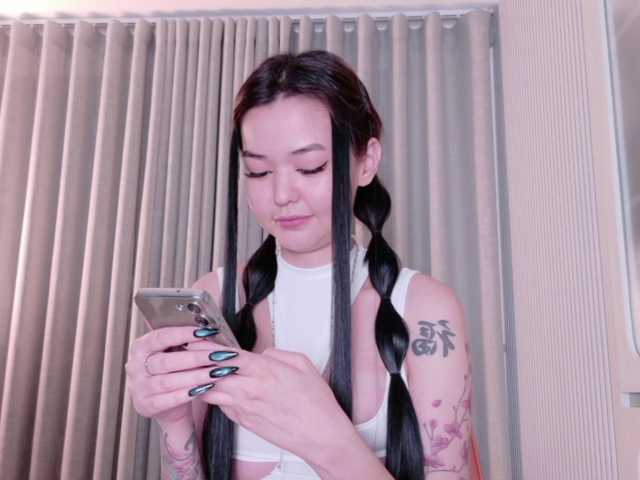 Kleopizez live cam on BongaCams