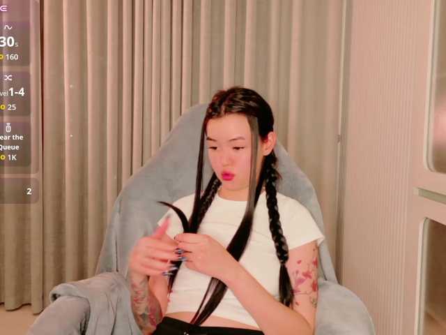 Kleopizez live cam on BongaCams