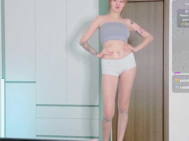 Kleopizez live cam on BongaCams