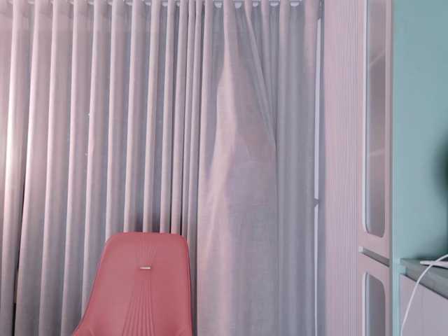 Kleopizez live cam on BongaCams