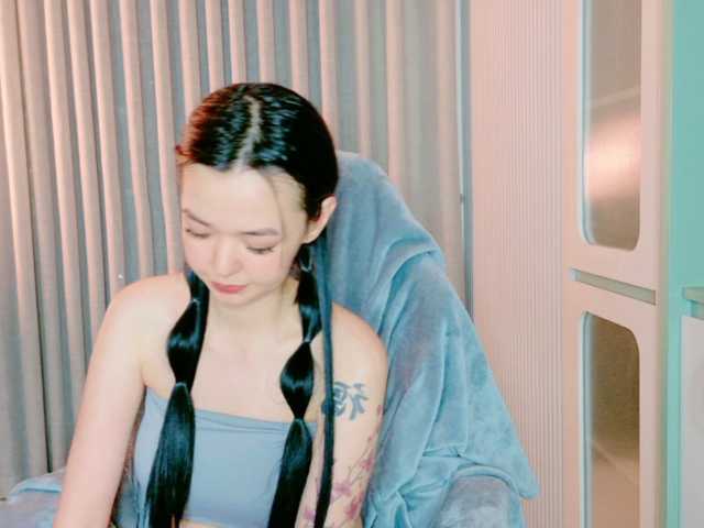 Kleopizez live cam on BongaCams