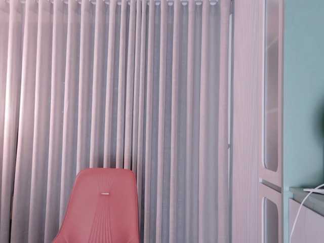 Kleopizez live cam on BongaCams