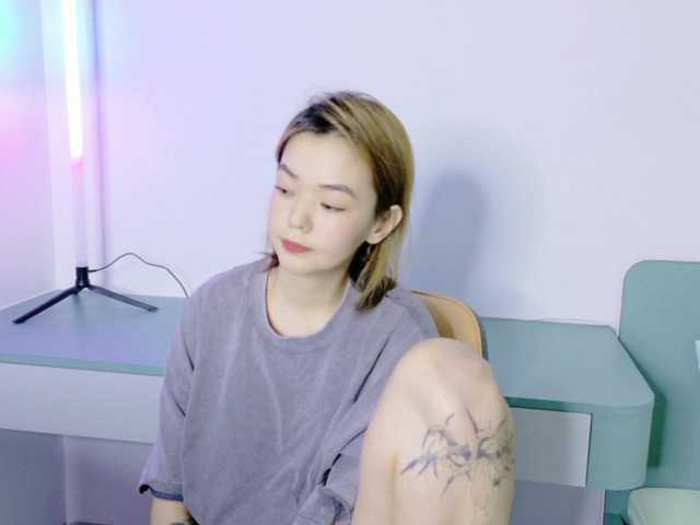 Kleopizez live cam on BongaCams