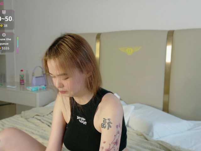 Kleopizez live cam on BongaCams