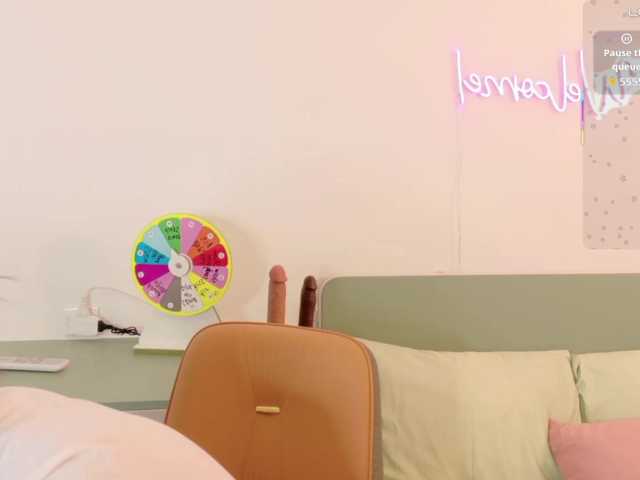 Kleopizez live cam on BongaCams