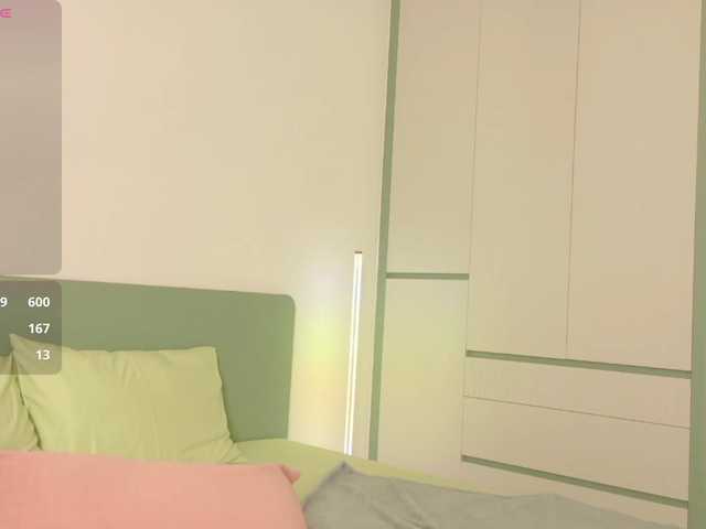 Kleopizez live cam on BongaCams