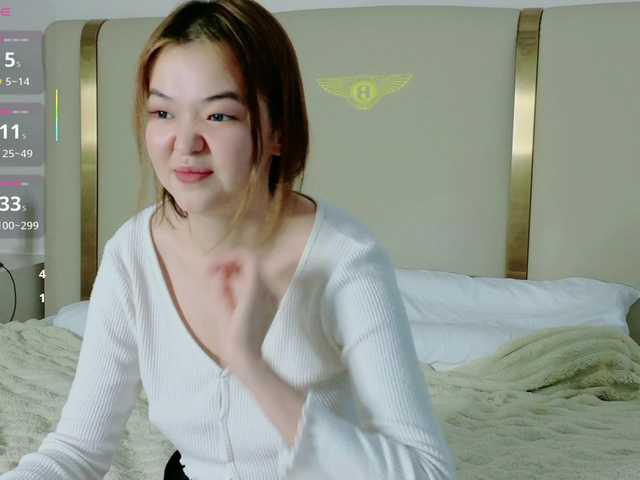 Kleopizez live cam on BongaCams