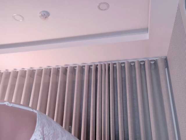 Kleopizez live cam on BongaCams