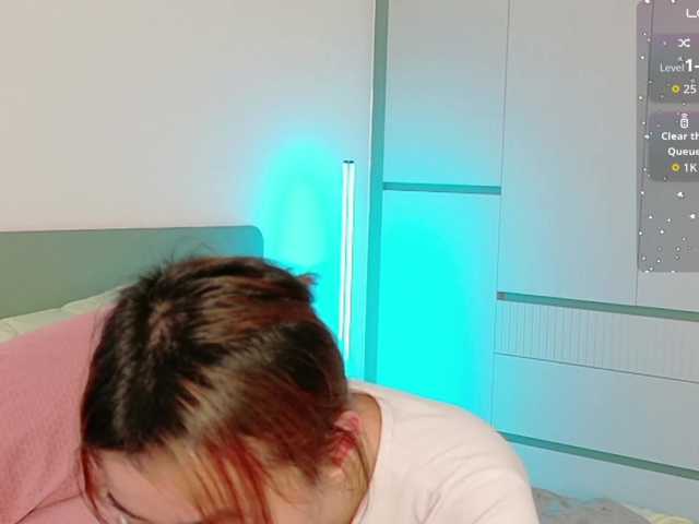 Kleopizez live cam on BongaCams