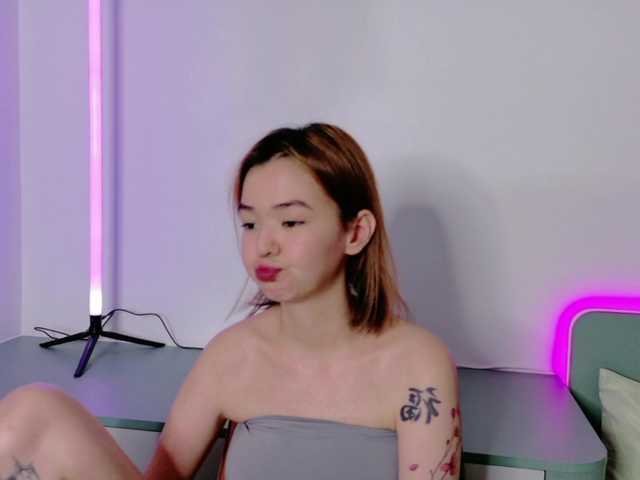 Kleopizez live cam on BongaCams