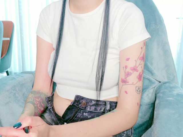Kleopizez live cam on BongaCams