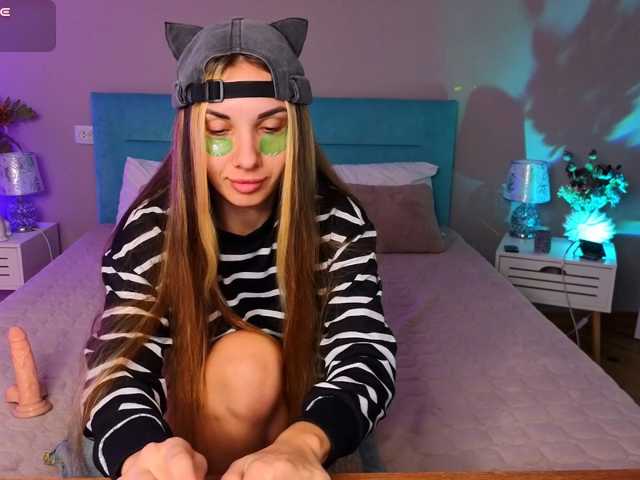 MissAmeliia live cam on BongaCams