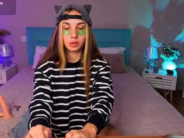 MissAmeliia live cam on BongaCams