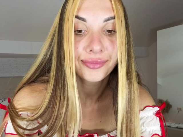 MissAmeliia live cam preview