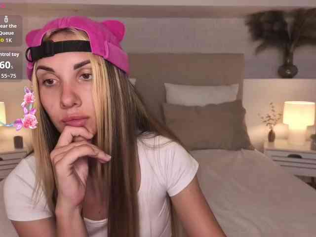 MissAmeliia webcam