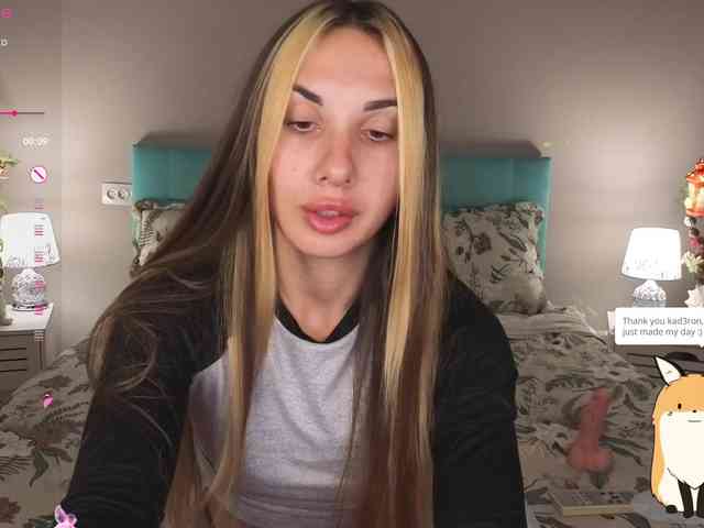 MissAmeliia webcam