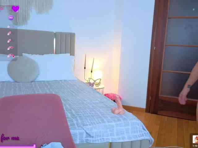 MissAmeliia webcam