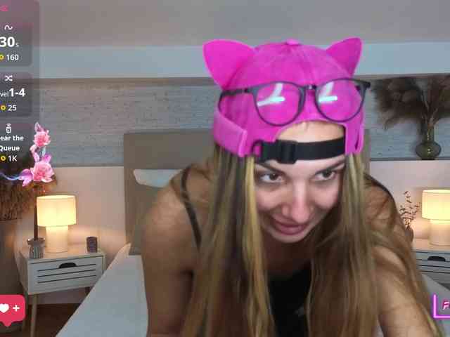 MissAmeliia webcam