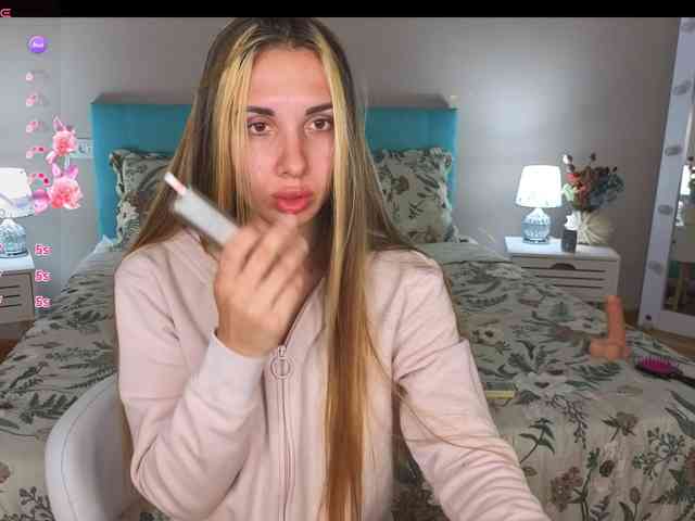 MissAmeliia webcam
