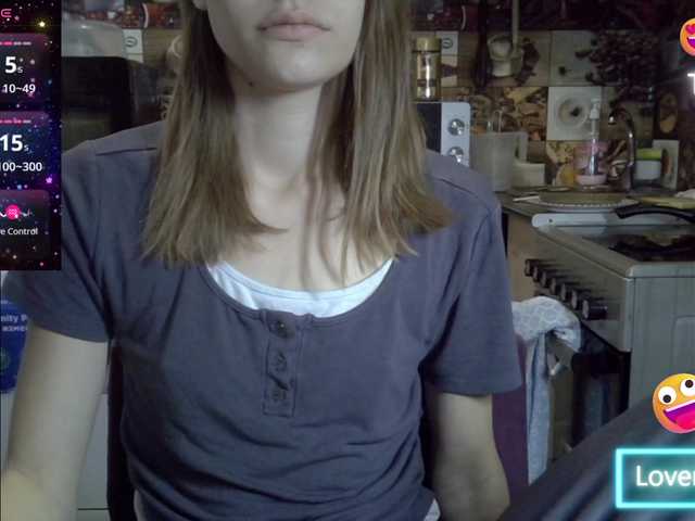 EvaaKisssss live cam on BongaCams