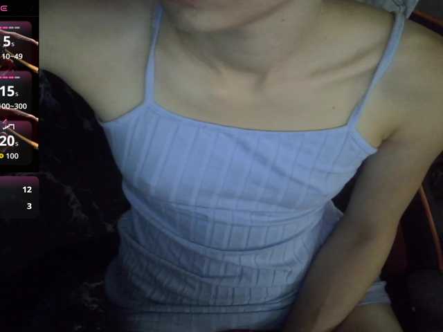 EvaaKisssss live cam on BongaCams
